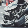 18-годишен пиян шофьор се врза с колата си в ограда