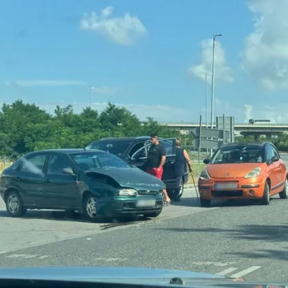 Катастрофа е станала на изхода от автомагистрала Струма край Дупница Най вероятната