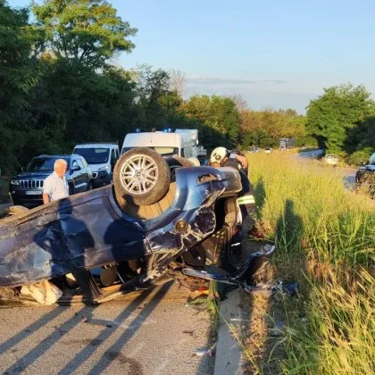 Тежък пътен инцидент стана тази сутрин на пътя за село Ясен