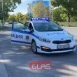 Шофьор подхвърли 50 лв. на полицаи в Първомай