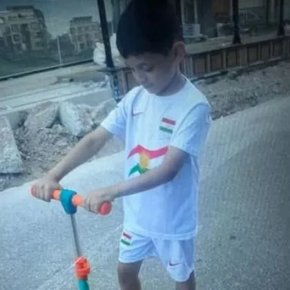 Отново издирват 8 годишното дете което и вчера изчезна в столицата