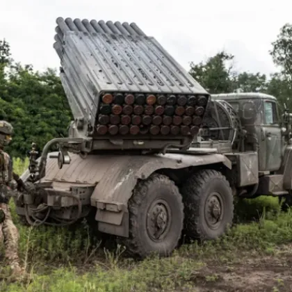 Русия е установила пълен контрол над източната украинска област Луганск