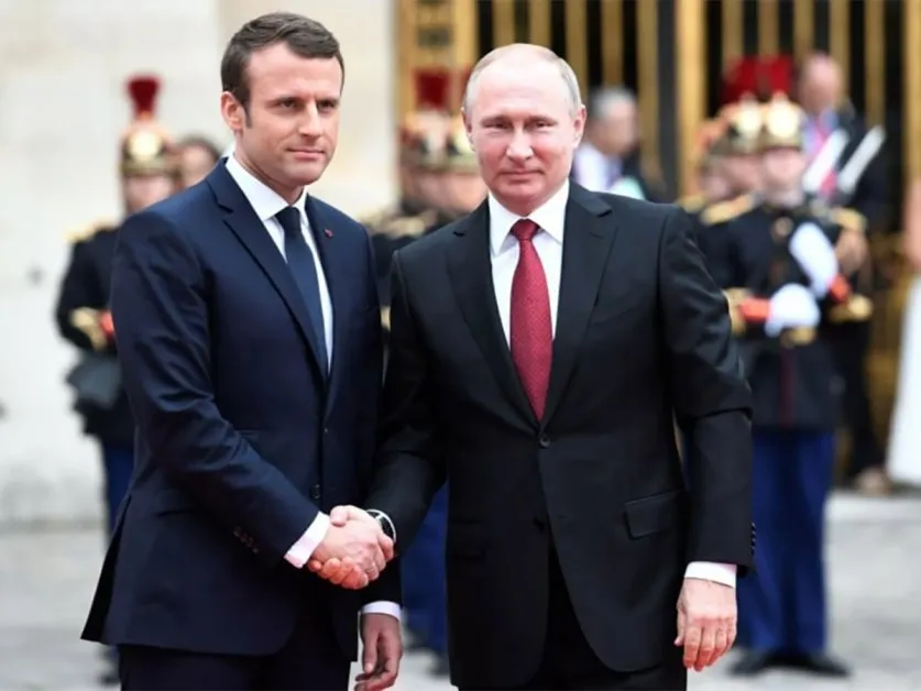 Le Parisien разкри защо Макрон се е обадил на Путин след три години мълчание