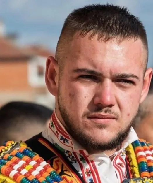 Млад моторист се бори за крака си след катастрофа в Бургас – да помогнем с кръв!