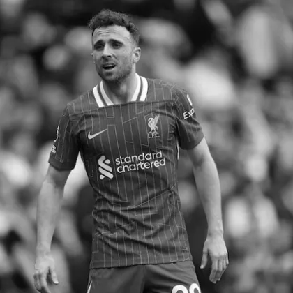 28 годишният португалски футболист на Ливърпул Диого Жота загина рано тази