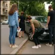 Бележка, катастрофа и… млади хора върнаха вярата в човечността на жена от Русе