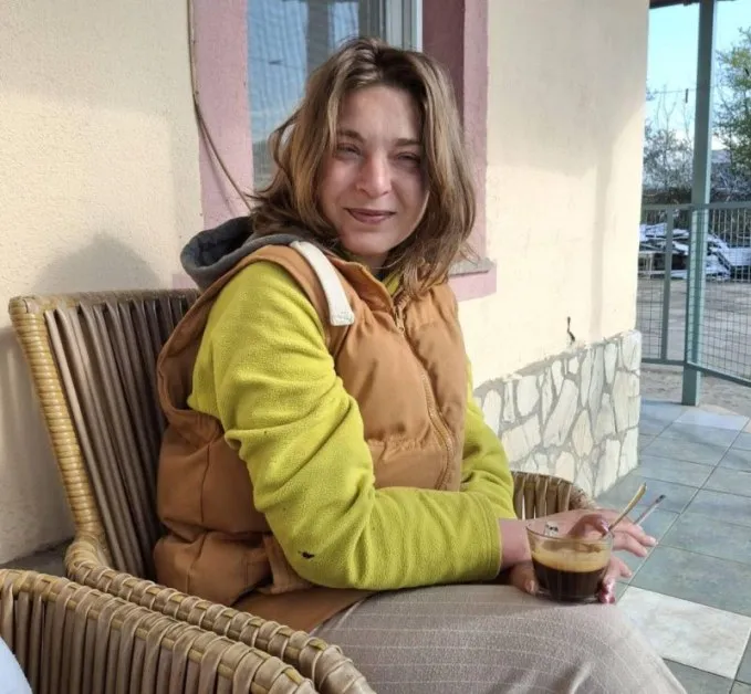Майка чака дъщеря си да се прибере: Къде е Ивона?
