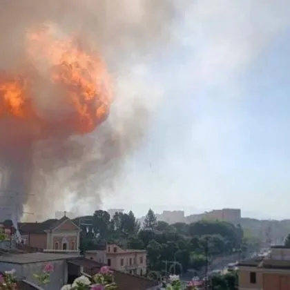 Най малко 40 души бяха ранени при мощен взрив на бензиностанция