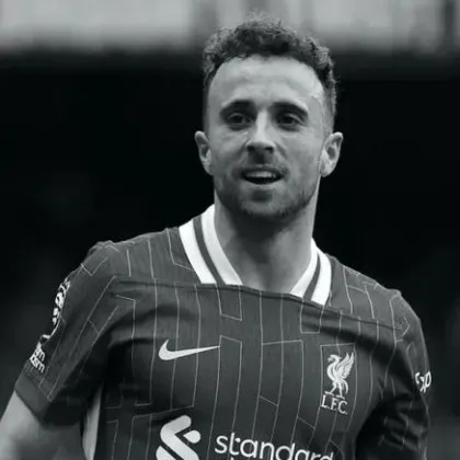 Футболистът на Ливърпул Диого Жота и брат му Андре Тейшейра