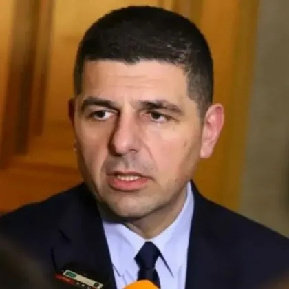 От Продължаваме промяната Демократична България ще внесат вот на