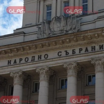 Кабинетът на Росен Желязков оцеля и при третия вот на