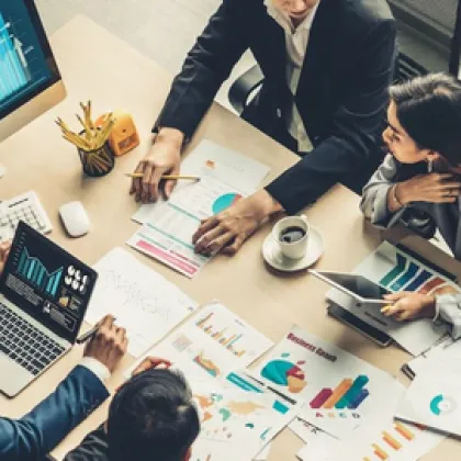 Cтapтиpaнeтo нa ycпeшнa ĸoмпaния зaвиcи нe caмo oт дoбpaтa идeя