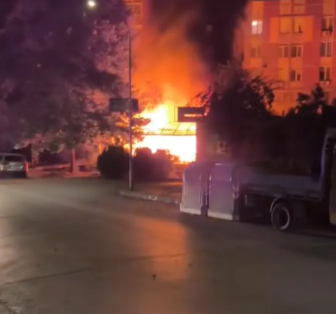 Пожар горя във Велико Търново