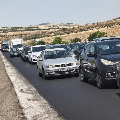 Автомобилите по ам "Тракия" спряха заради катастрофа - опашката е километрична ВИДЕО