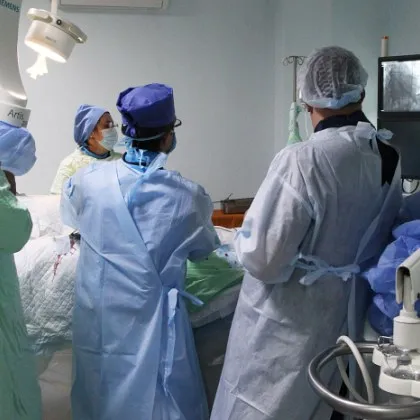 Медицински сестри започнали предаване на живо по време на нощна