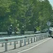Моторист и кола с 2 малки деца се блъснаха на пътя Казанлък - Стара Загора