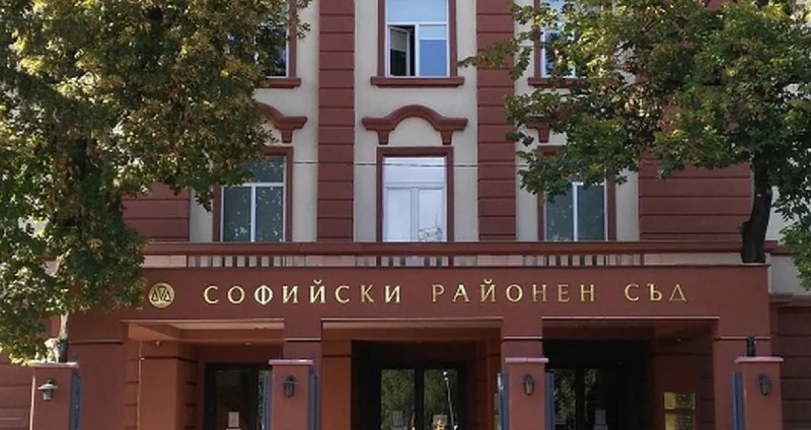 Съдът освободи биячите от площад "Славейков" в София