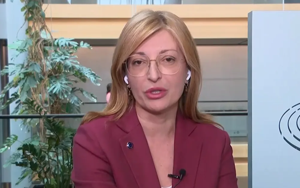 Екатерина Захариева: Еврозоната ще стане по-силна с България