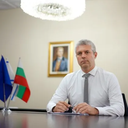Акция на КПКОНПИ във Варна, кметът Коцев е отведен за разпит