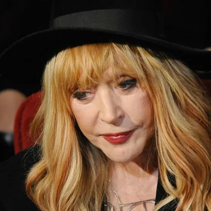 76 годишната Алла Пугачева отдавна има здравословни проблеми През 2010 те години