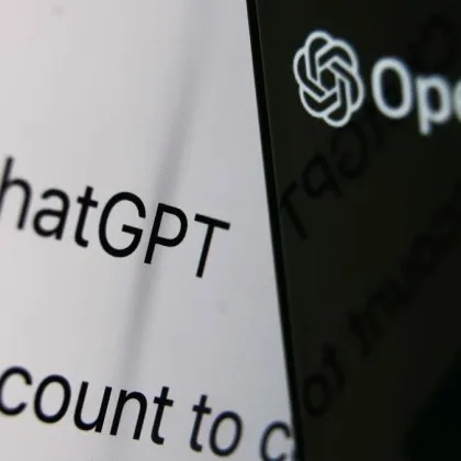 Редица потребители на чатбота за изкуствен интелект ChatGPT на OpenAI