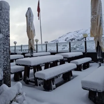 Летните дни в Алпите съвсем не изглеждат типично за сезона