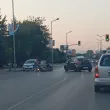 Кола и моторист се блъснаха в София СНИМКА