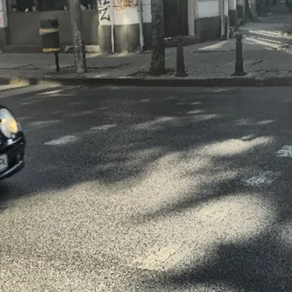 Сигнал за поредна опасна пешеходна пътека в столицата предизвика вълна