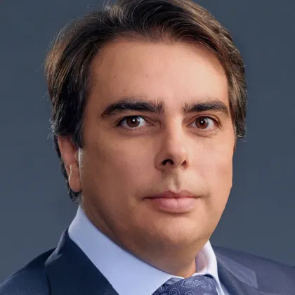 Асен Василев: Отказвам се от имунитета си и ще осъдя Пламенка Димитрова ВИДЕО