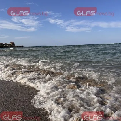 През съботата ще преобладава слънчево време с временни увеличения на