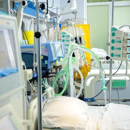 Всеки ден в България умират по две жени от рак