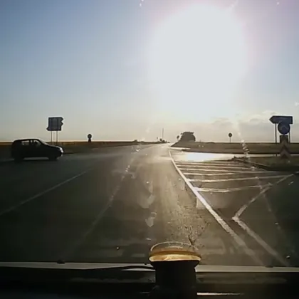 Жена която едва не предизвикала сериозен пътен инцидент с потенциално