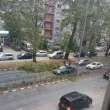 Клон рухна върху кола в Асеновград СНИМКИ