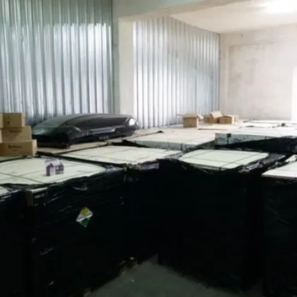 Икономически полицаи иззеха 54 палета с райски газ в поредната