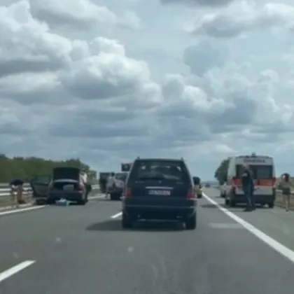 Поредна катастрофа затруднява движението по автомагистрала Тракия в разгара на