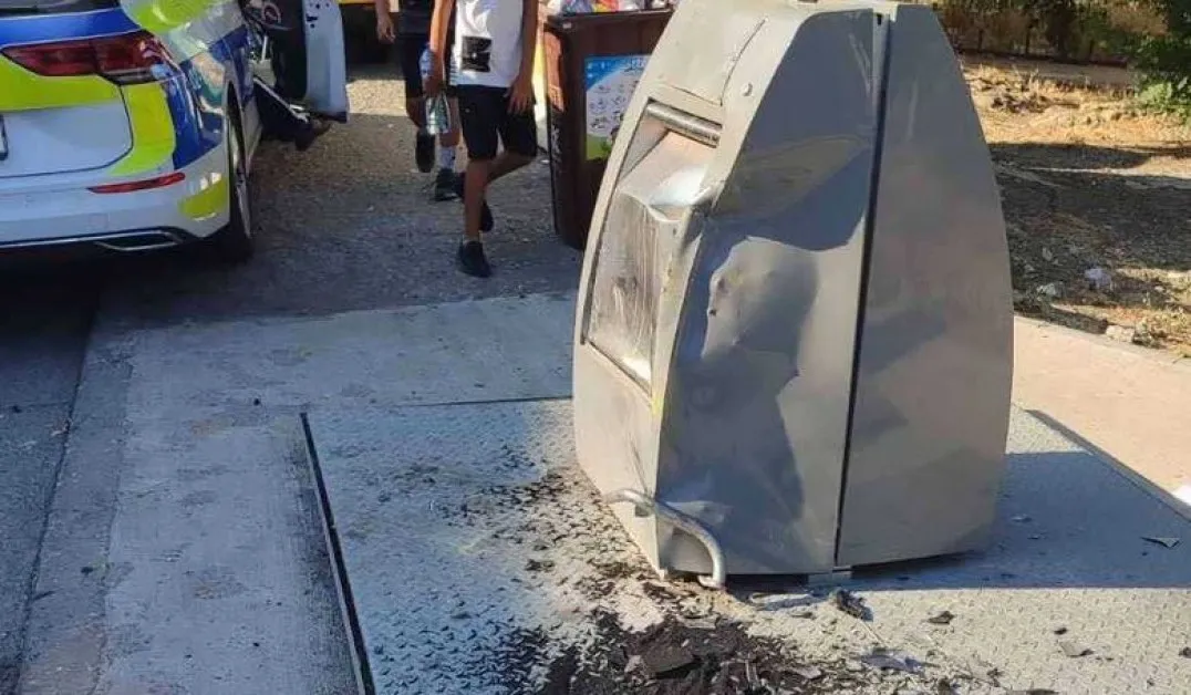 "Eдва дишаше": Таксиметров водач катастрофира в Бургас