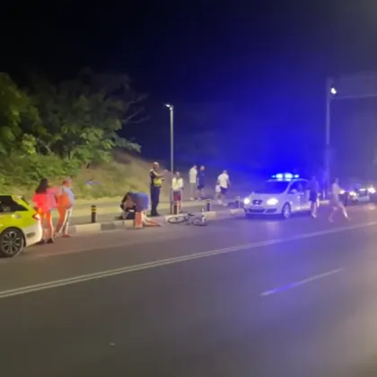 Блъснато дете в 1 20 след полунощ и БМВ обърнато зрелищно