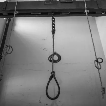 Трима души бяха екзекутирани днес в Иран след като бяха