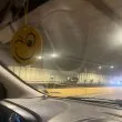 Каскада! Кола се обърна в тунел в София СНИМКА