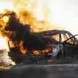 Две коли лумнаха в пламъци в Бургас