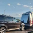 Джип и пътнически бус се сблъскаха в София СНИМКА