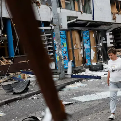 Руски удари тази нощ в 4 района на Киев Един