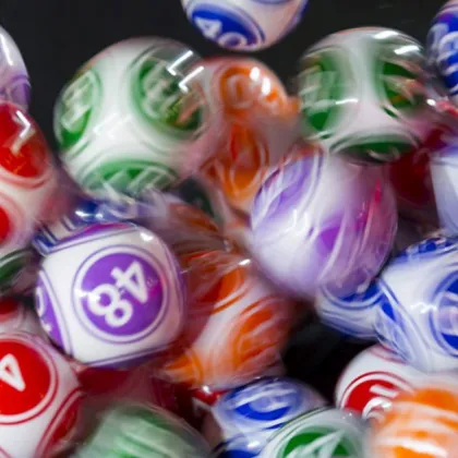 Късметлия от Масачузетс си купи 2 печеливши лотарийни билета в