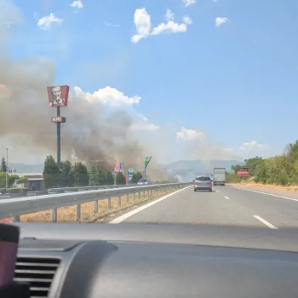 Втори пожар гори на магистрала Тракия Огънят е възникнал в