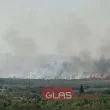Движението по АМ "Тракия" е възстановено, гасенето на пожара продължава
