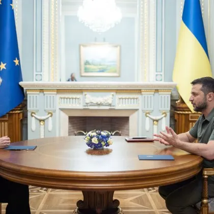 Урсула фон лер Лайен иска обяснения от Зеленски за унищожаването на НАБУ