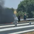 Автомобил пламна на АМ "Тракия", издига се гъст дим СНИМКА