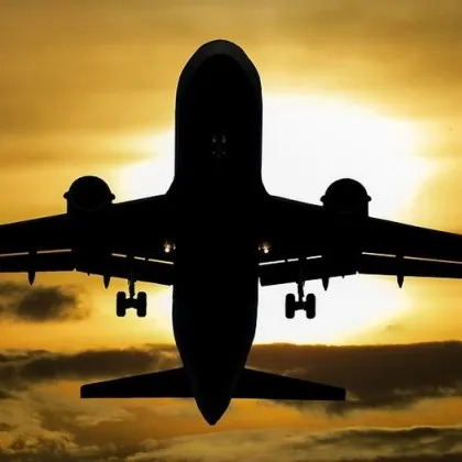 Противопожарен самолет Канадеър Canadair на гръцките военновъздушни сили беше принуден