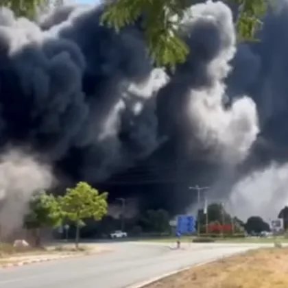 Пожарът който избухна вчера в предприятие за пластмасови изделия в