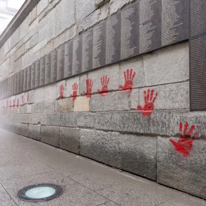 Четирима мъже с българско гражданство ще бъдат съдени есента в